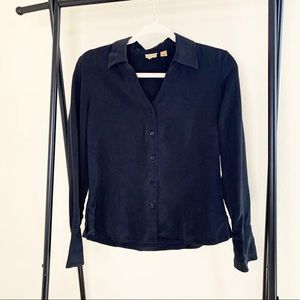 caslon // 2004 100% silk button up size M